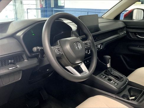 Used 2026 Honda CR-V LX image 8