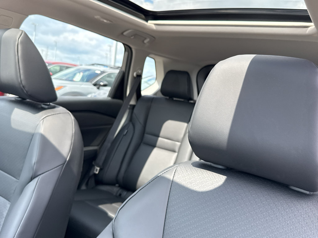New 2026 Nissan Rogue Dark Armor AWD/4WD image 27