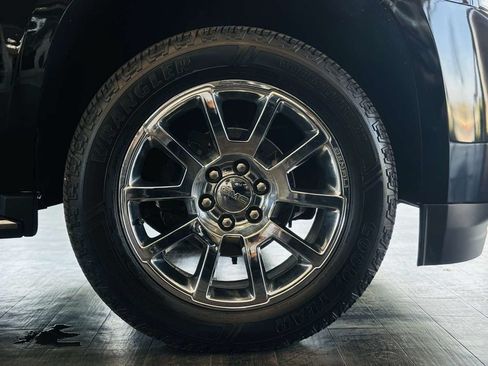 Used 2019 GMC Yukon Denali w/ Open Road Package AWD/4WD image 26