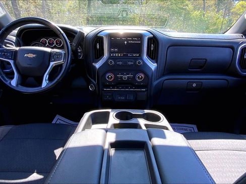 Used 2020 Chevrolet Silverado 1500 LT w/ All-Star Edition AWD/4WD image 17