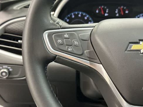 Used 2022 Chevrolet Malibu RS FWD image 17