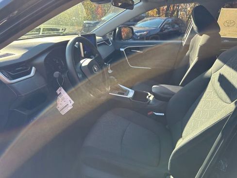 New 2025 Toyota RAV4 XLE image 37