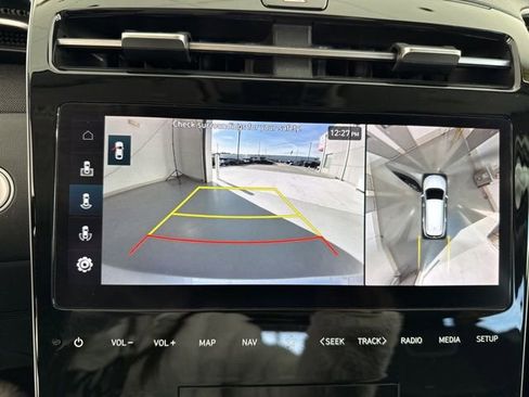 Used 2023 Hyundai Tucson Limited image 28