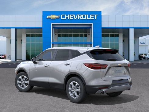 New 2026 Chevrolet Blazer LT w/ LPO, Floor Liner Package FWD image 5