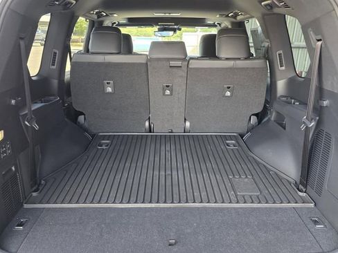 New 2026 Lexus LX 600 4WD w/ Luxury Package image 14