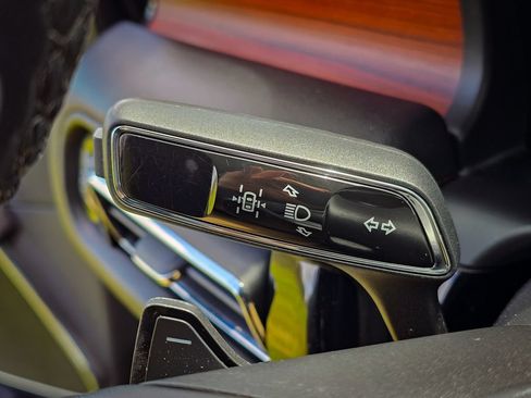 Used 2022 Lincoln Aviator Reserve w/ Equipment Group 201A AWD/4WD image 19