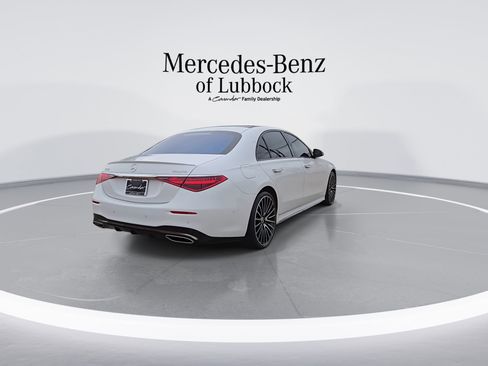 Used 2024 Mercedes-Benz S 580 4MATIC Sedan image 8