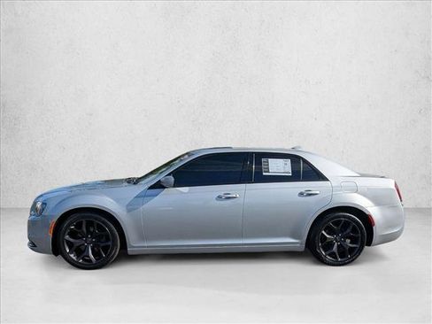Used 2021 Chrysler 300 S image 10