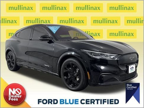 Certified 2021 Ford Mustang Mach-E Premium image 1