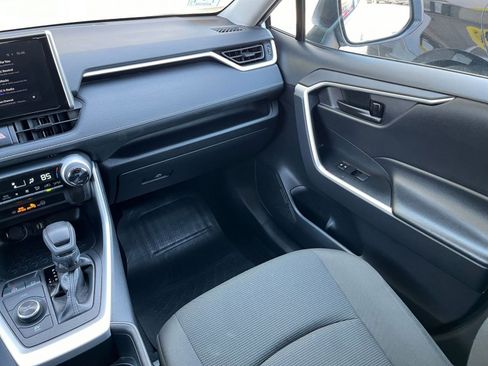 Used 2025 Toyota RAV4 LE image 32