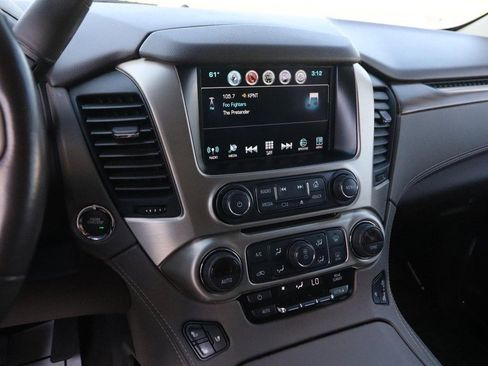 Used 2019 GMC Yukon Denali w/ Denali Ultimate Package AWD/4WD image 19