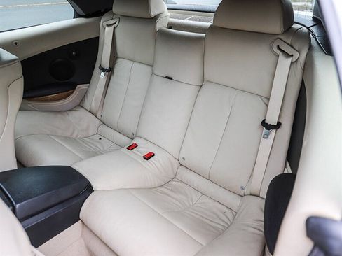 Used 2006 BMW 650i Convertible image 26