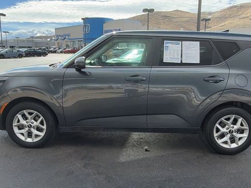 Used 2023 Kia Soul LX w/ Option Group 015 image 6