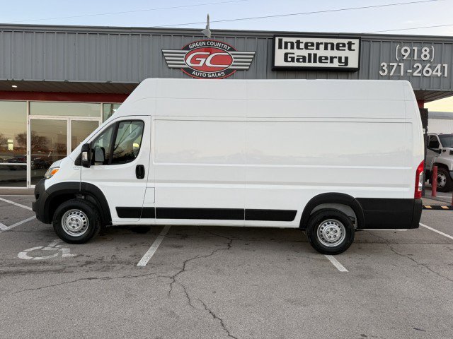 Used 2025 RAM ProMaster 3500 FWD image 1