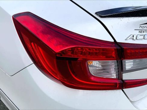 Used 2021 Honda Accord EX-L image 28