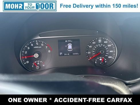 Used 2022 Kia Soul LX w/ Technology Package image 12