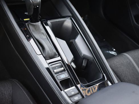 Certified 2025 Honda Accord Sport image 21