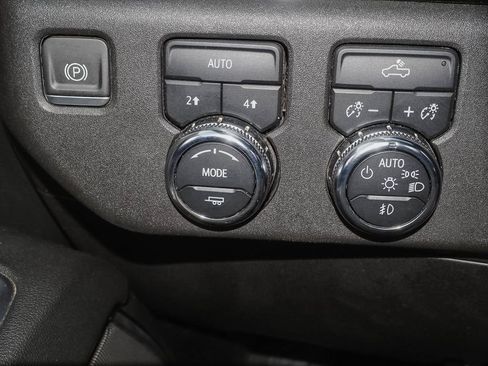 Certified 2023 GMC Sierra 1500 Elevation AWD/4WD image 25