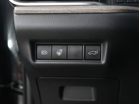 Used 2025 Toyota Grand Highlander AWD image 24