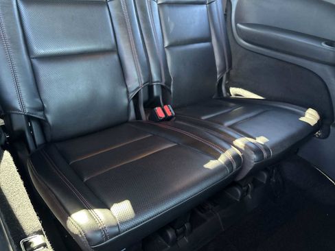 Used 2022 Dodge Durango R/T image 28