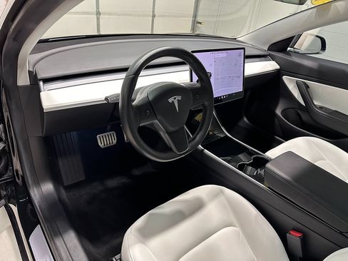 Used 2019 Tesla Model 3 Performance AWD/4WD image 24
