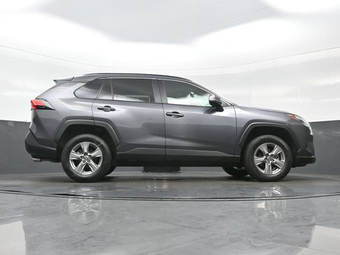 Used 2024 Toyota RAV4 XLE FWD image 33