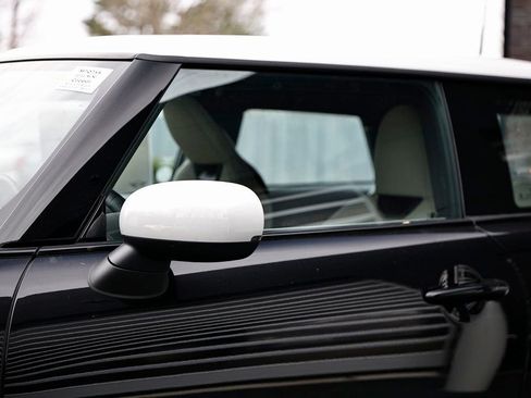 New 2026 MINI Cooper 2-Door Hardtop image 11