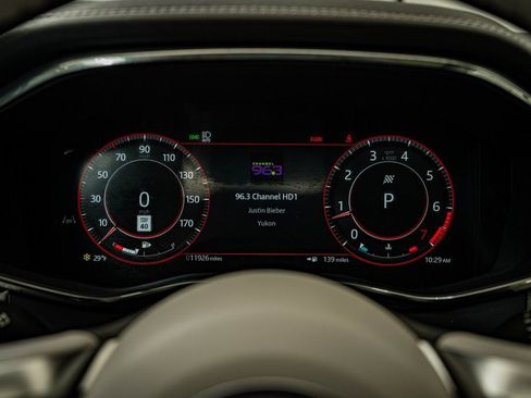 Used 2025 Jaguar F-PACE R-Dynamic S AWD/4WD image 30
