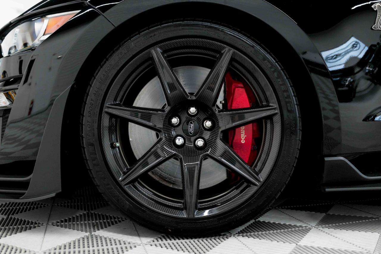 Used 2021 Ford Mustang Shelby GT500 w/ Carbon Fiber Track Pack RWD image 41