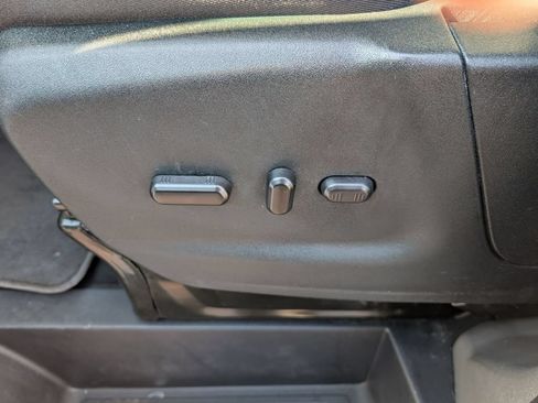 Certified 2022 Ford Transit 350 XLT RWD image 24