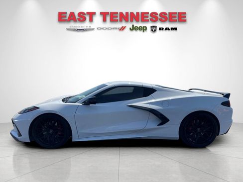 Used 2024 Chevrolet Corvette Stingray Preferred Cpe w/ Z51 Performance Package RWD image 3
