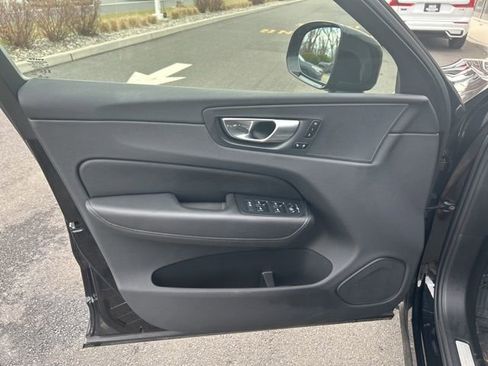 Certified 2025 Volvo XC60 B5 Plus image 16