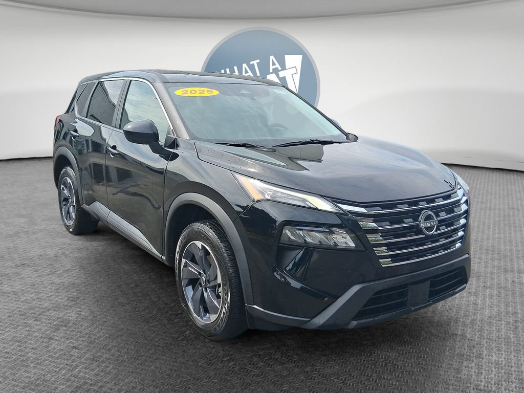 Used 2025 Nissan Rogue SV FWD image 1