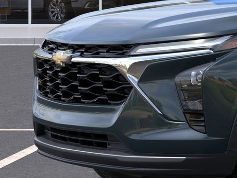 New 2026 Chevrolet Trax LT w/ Driver Confidence Package FWD image 13