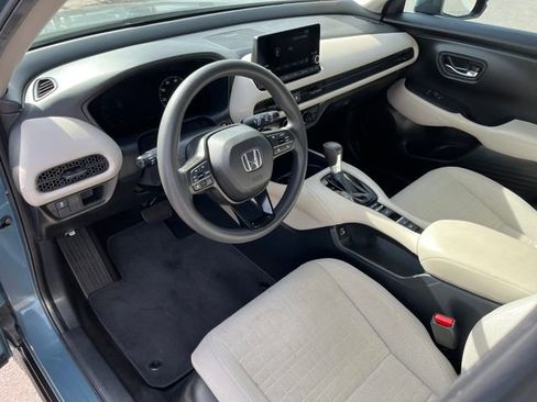 Certified 2023 Honda HR-V LX image 12