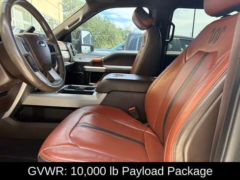 Used 2019 Ford F250 King Ranch w/ King Ranch Ultimate Package AWD/4WD image 8