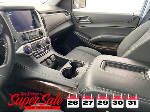 Used 2019 Chevrolet Tahoe LS image 27