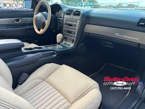 Used 2005 Ford Thunderbird RWD image 19