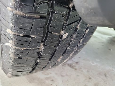 Used 2016 Chevrolet Traverse LT w/ Traveler's Package image 28