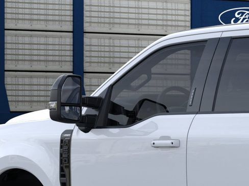 New 2025 Ford F250 Lariat w/ Black Appearance Package image 20