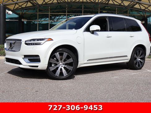 Used 2024 Volvo XC90 T8 Plus w/ Protection Package Premier AWD/4WD image 1
