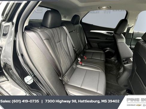 New 2025 Buick Envision Avenir image 7