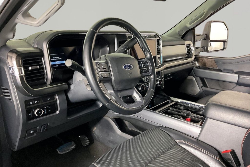 Used 2024 Ford F250 Lariat w/ FX4 Off-Road Package AWD/4WD image 14