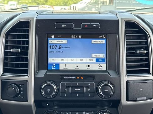 Used 2018 Ford F150 Lariat AWD/4WD image 16