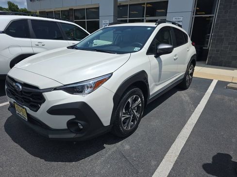 Used 2024 Subaru Crosstrek 2.0i Premium w/ Crosstrek Mirror Package AWD/4WD image 1