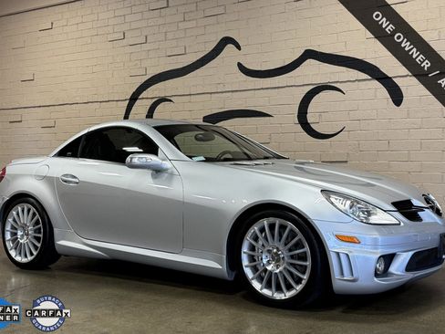 Used 2005 Mercedes-Benz SLK 55 AMG image 2
