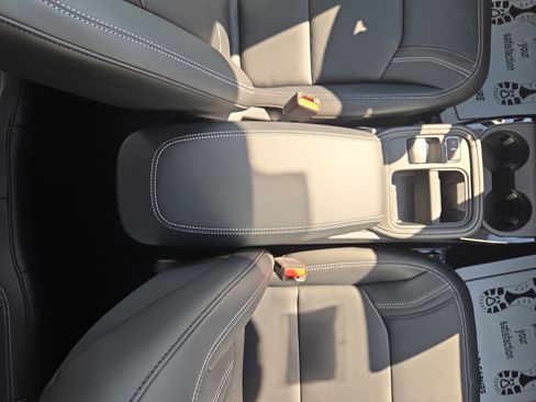 New 2025 Ford Mustang Mach-E Premium image 15