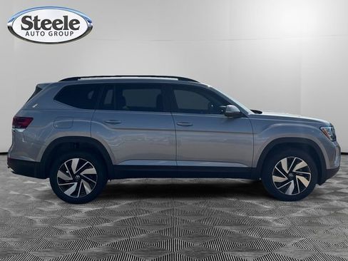 New 2026 Volkswagen Atlas SE FWD image 6