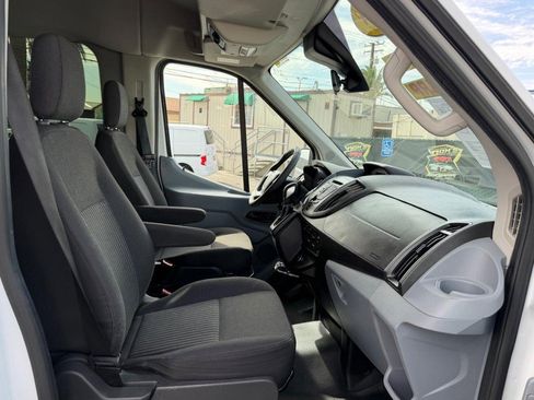 Used 2018 Ford Transit 350 XL image 21