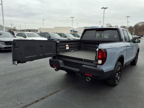 New 2026 Honda Ridgeline Black Edition image 10